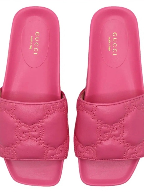Gucci Shoes - Gucci GG Charlotte Flats Pink Leather Slides Sandals